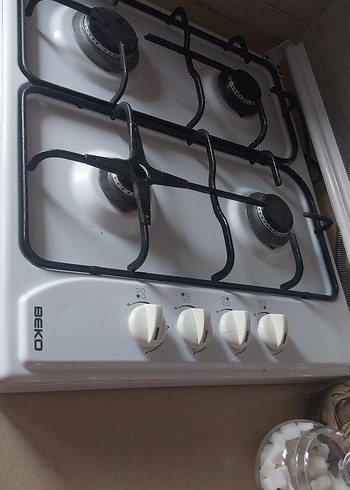 Beko 4 Gözlü Beyaz Gazlı Ocak