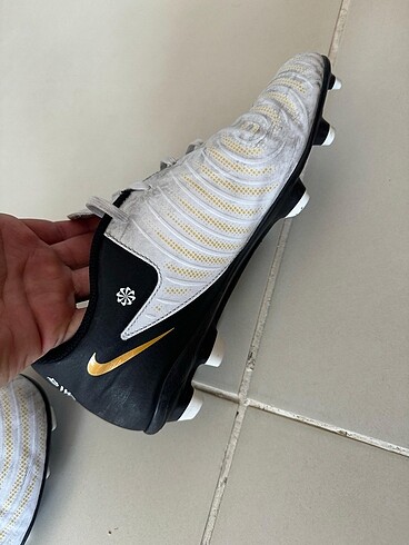 41 Beden beyaz Renk Nike Krampon