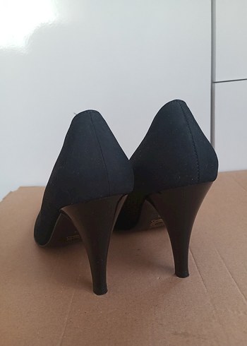 Siyah Klasik İnce Topuklu Kadın Ayakkabı - Görsel 2