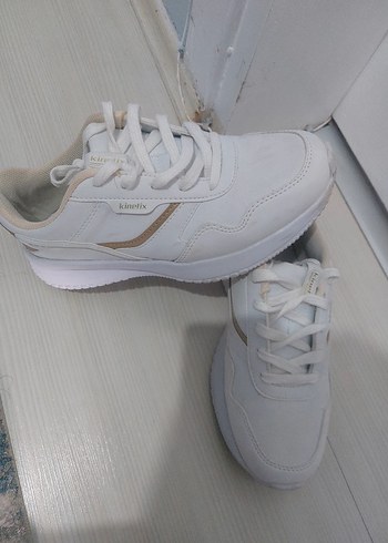 Beyaz Bağcıklı Spor Kadın Sneaker - Görsel 2