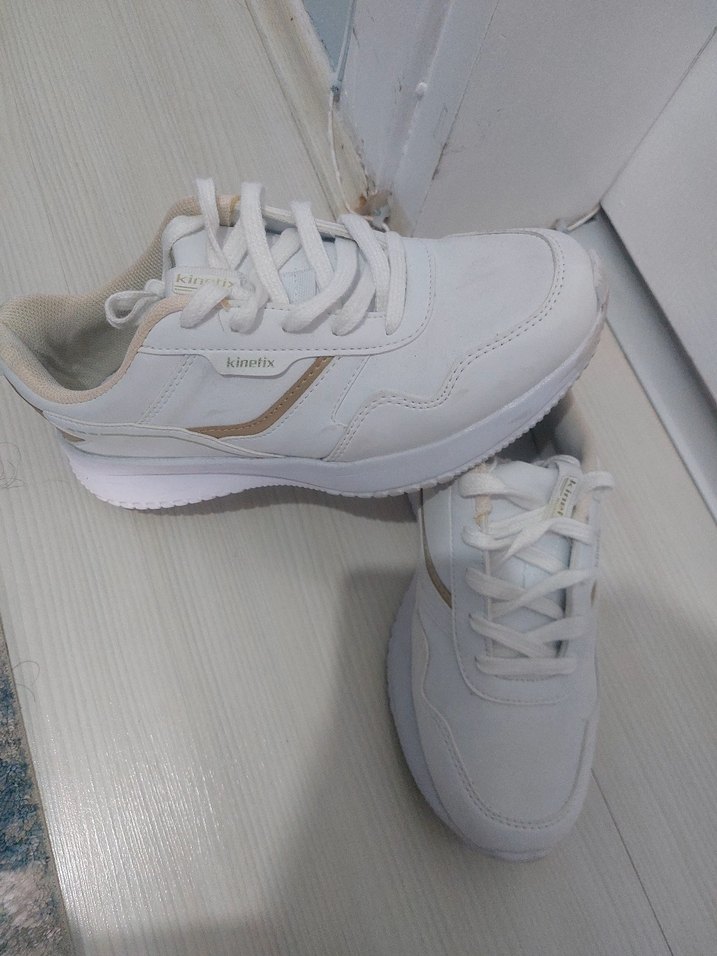 Beyaz Bağcıklı Spor Kadın Sneaker - Görsel 2