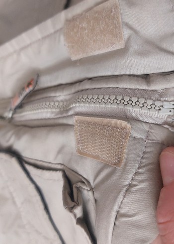 Bej Kapüşonlu Erkek Çocuk Mont - Görsel 6