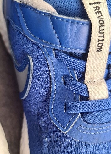 31 Beden mavi Renk Orjinal Nike çocuk ayakkabısı 