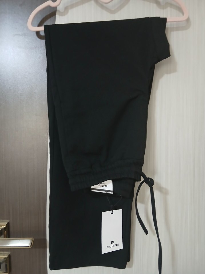 Siyah pantolon - Görsel 2