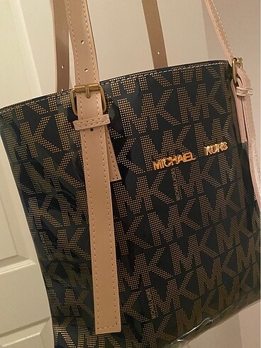 Michael Kors çanta