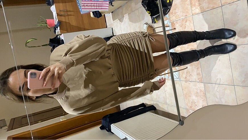 Zara Mini büzgülü elbise