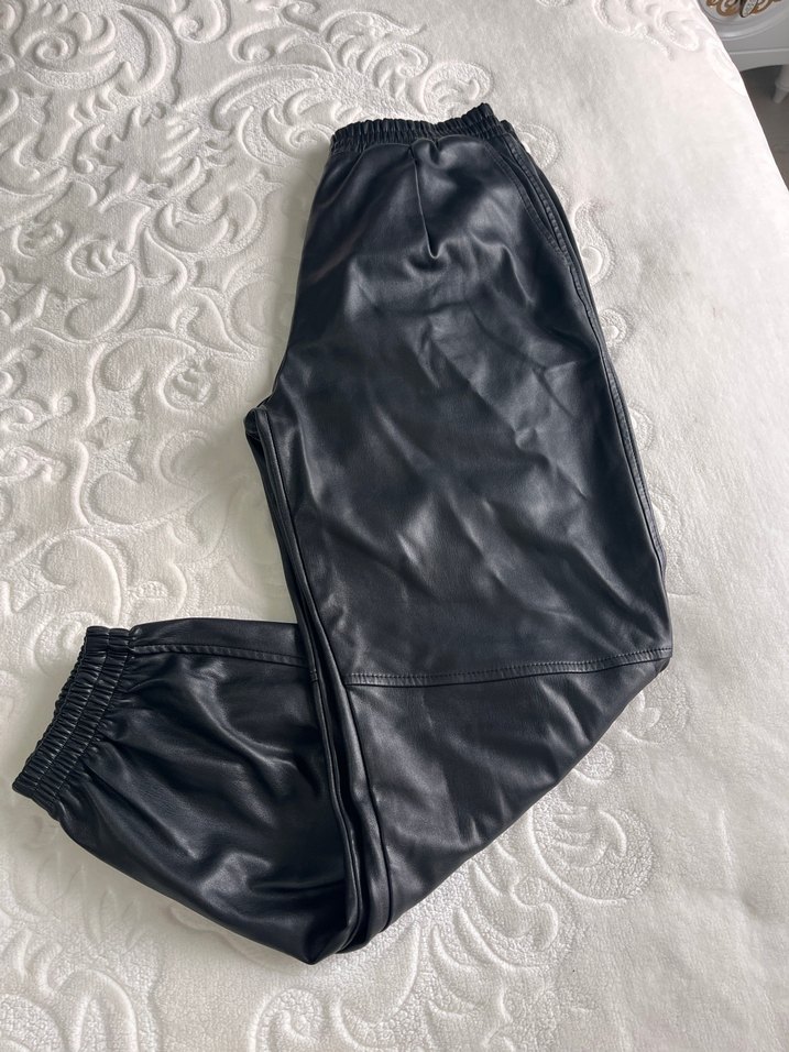 Siyah Deri Kadın Pantolon - Görsel 2