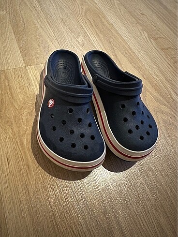 37 Beden Orjinal Crocs Terlik