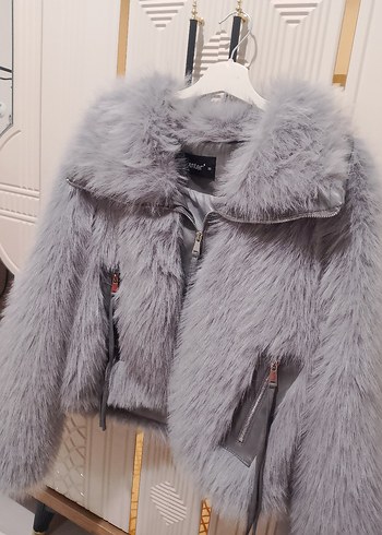 Diğer Gri Peluslu Kurk Kisa Ceket