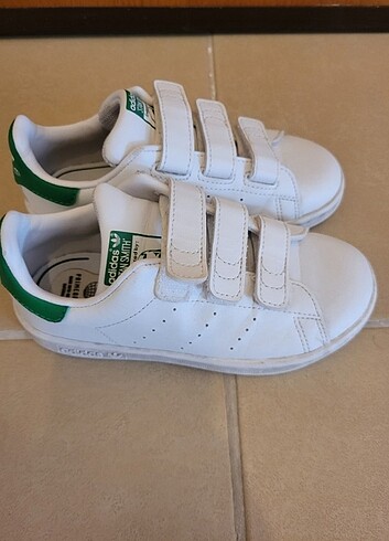 29 Beden Adidas Stan Smith Çocuk Spor Ayakkabı
