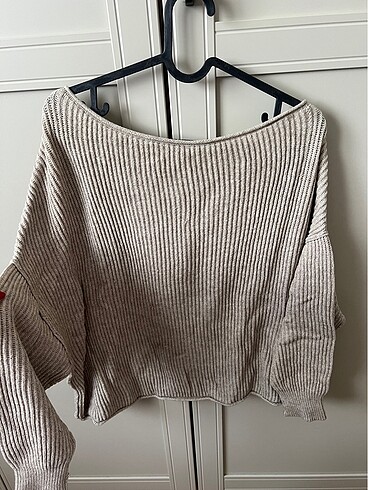 Pull and Bear Düşük omuz kazak