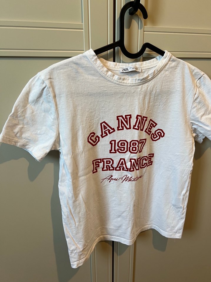 Beyaz Baskılı Kadın Tişört - Görsel 2