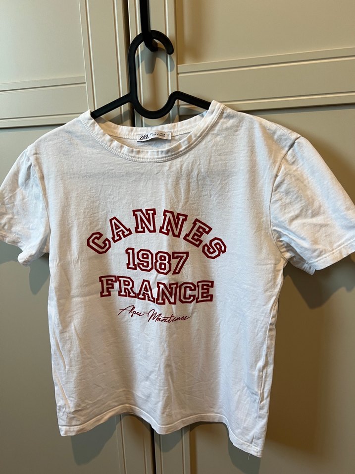 Beyaz Baskılı Kadın Tişört - Görsel 3