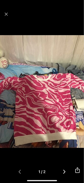 Pembe desenli sweatshirt