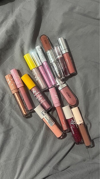 Beden Gloss ve ruj