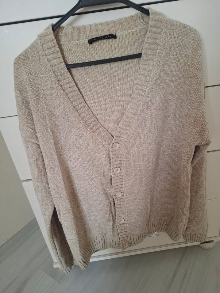 Bej V Yaka Örgü Kadın Hırka - Görsel 2