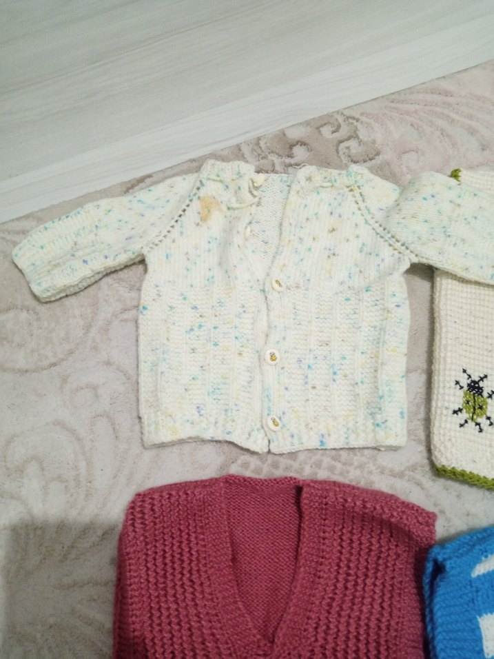 Renkli Nakışlı Kız ve erkek Örme Kolsuz Hırka - Görsel 4