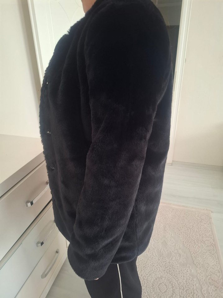 Siyah Kadın Kürk Detaylı Midi Mont - Görsel 4