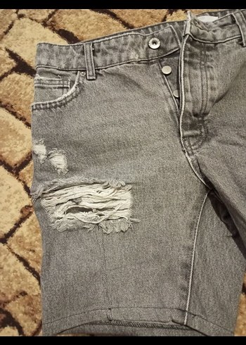 Düğmeli Gri Kadın Denim Mini Şort - Görsel 2