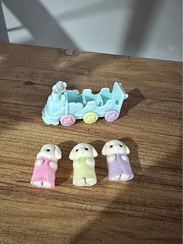  Beden Sylvanian Families üçüzler