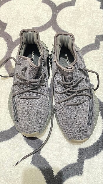 Adidas yeezy