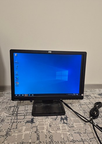 monitorler ve calisir durumda kasa - Görsel 6