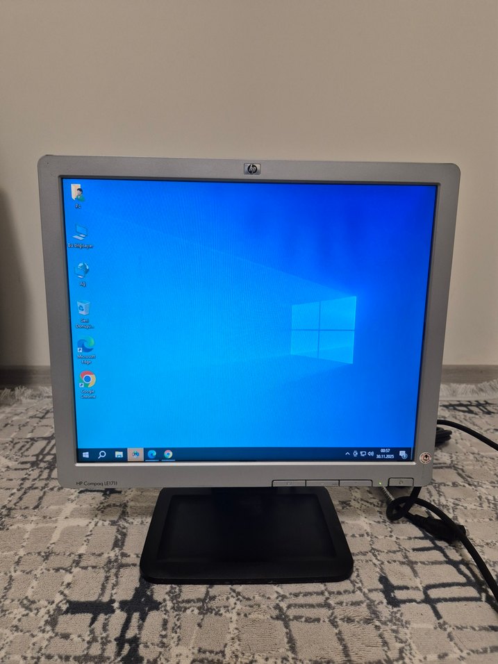 monitorler ve calisir durumda kasa - Görsel 4