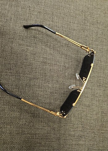 Klasik Gold Tokalı Kadın Güneş Gözlüğü - Görsel 3