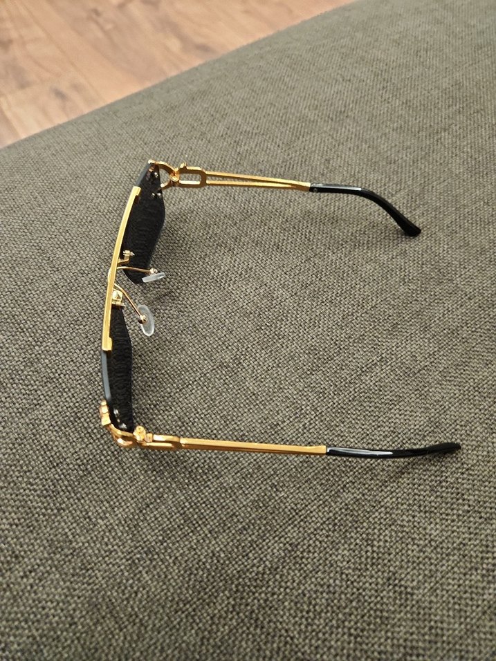 Klasik Gold Tokalı Kadın Güneş Gözlüğü - Görsel 2