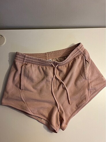 vs pink marka pembe mini şort