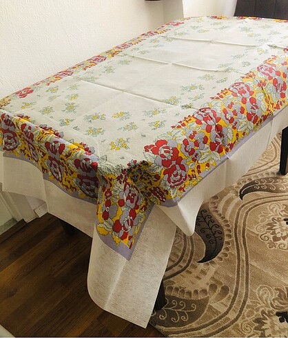 Kâğıt dokulu masa örtüsü 130-180