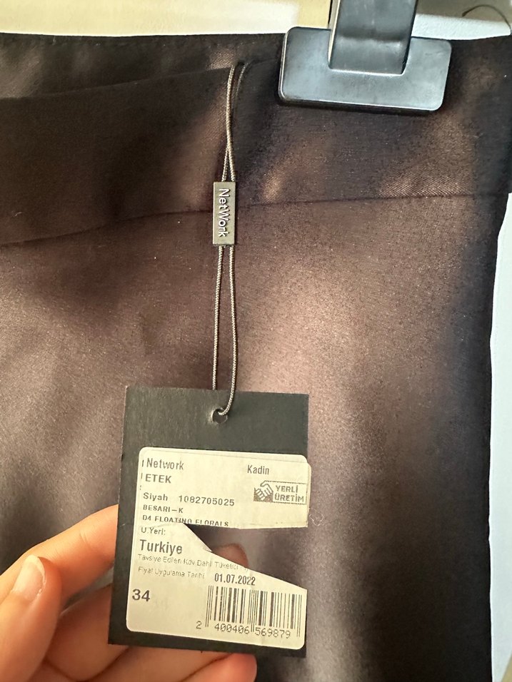 Network Siyah Drapeli Mini Saten Etek - Görsel 3