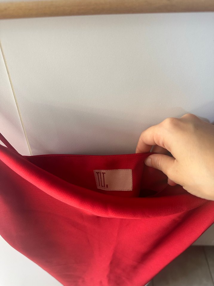 The Latest Thing Kırmızı Drapeli Midi Saten Elbise - Görsel 5