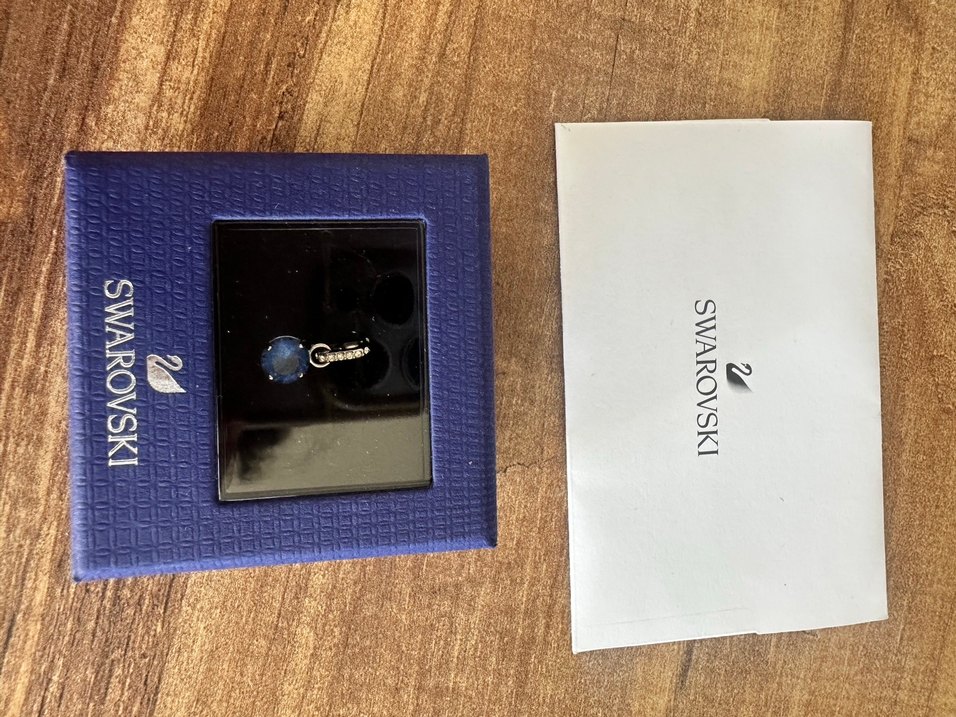 Swarovski Kadın Mavi Kırmızı Charm & Kolye Ucu - Görsel 3