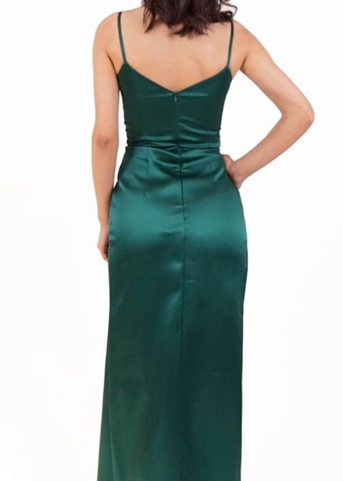 Yeşil saten abiye - Görsel 4