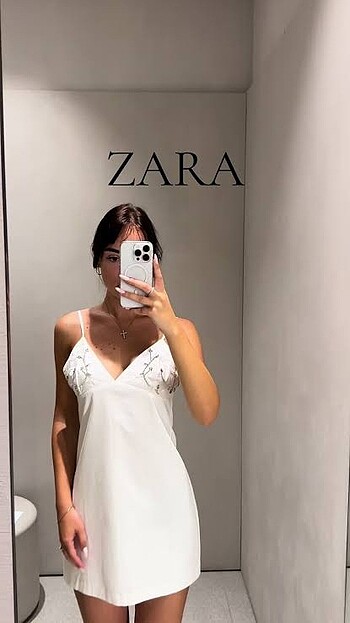 Zara yeni sezon parlak taşlı elbise