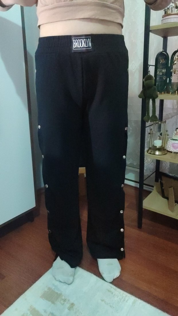 Düğmeli Siyah Kadın Kumaş Pantolon - Görsel 2