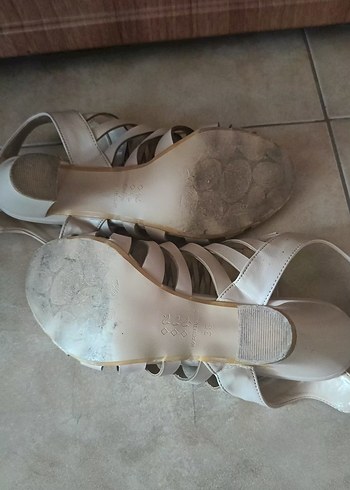 38 Beden Bej Kadın Topuklu Sandalet