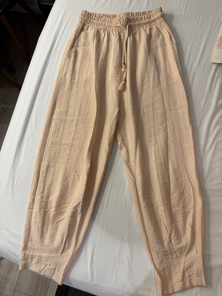 Bej Bağcıklı Rahat Pantolon — görsel 2/5