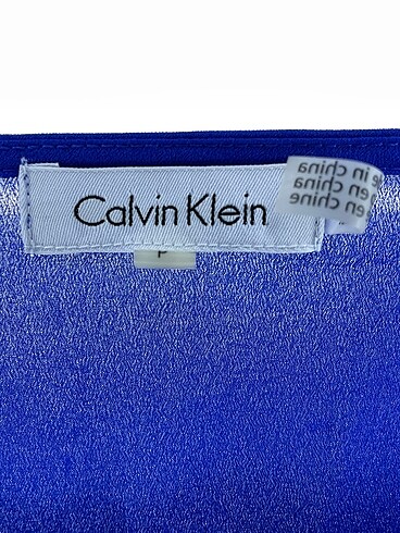 s Beden çeşitli Renk Calvin Klein Bluz %70 İndirimli.