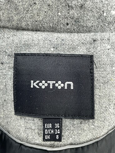 36 Beden gri Renk Koton Blazer %70 İndirimli.