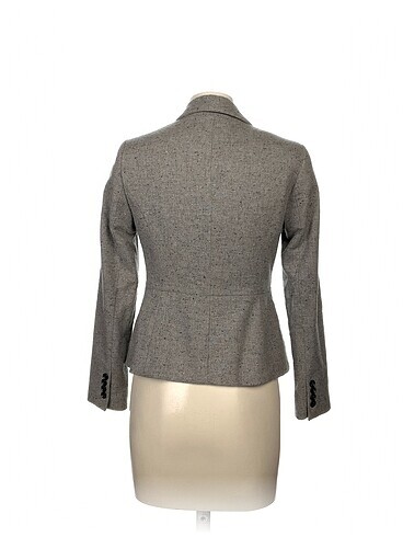 36 Beden Koton Blazer %70 İndirimli.