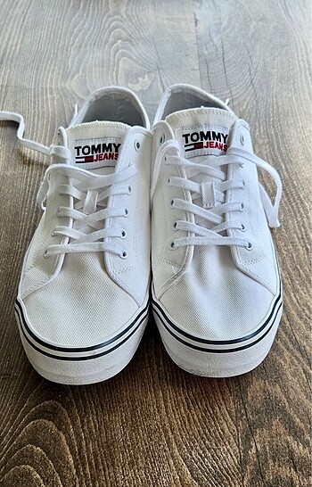 Tommy Hilfiger Special Edition