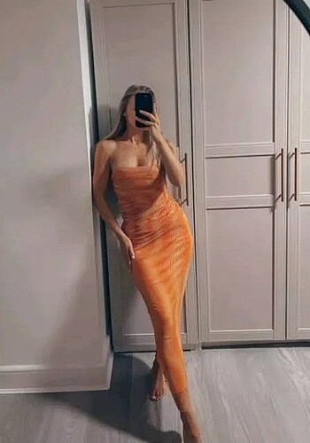 Zara drapeli elbise
