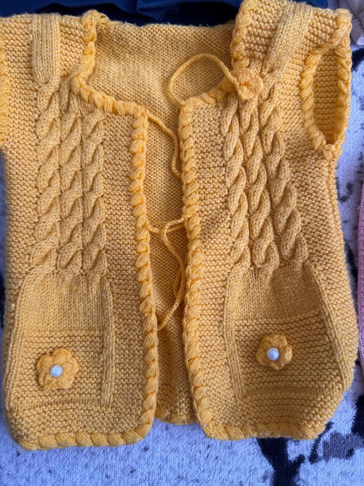 Örgü ve penye yelekler - Görsel 2