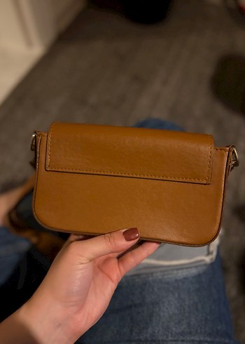 Kahverengi Deri Tokalı Kadın Çanta - Görsel 3