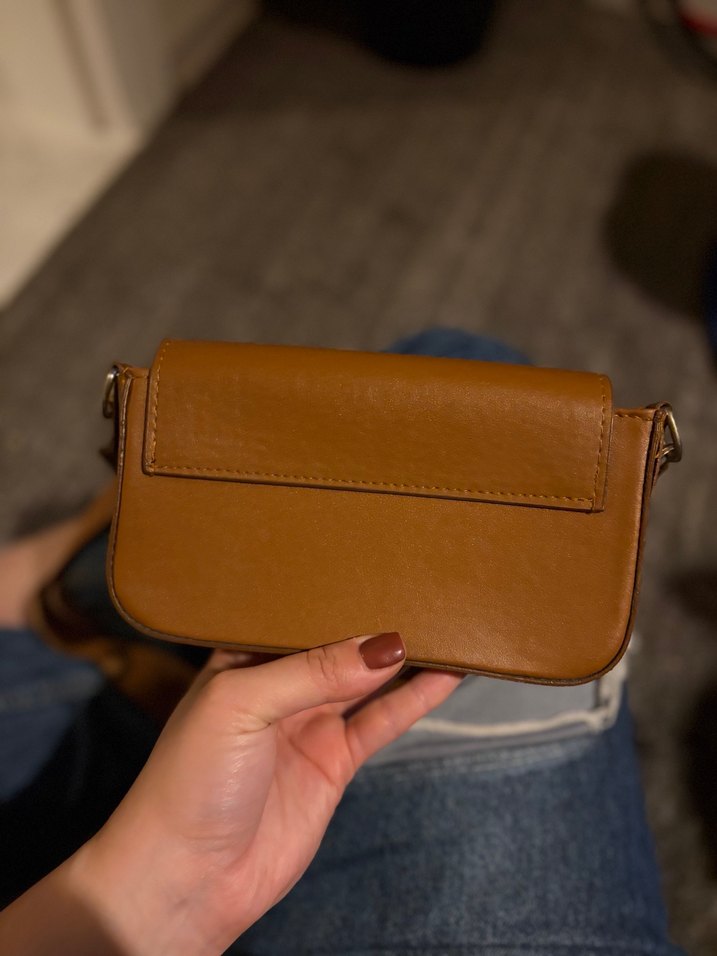 Kahverengi Deri Tokalı Kadın Çanta - Görsel 3