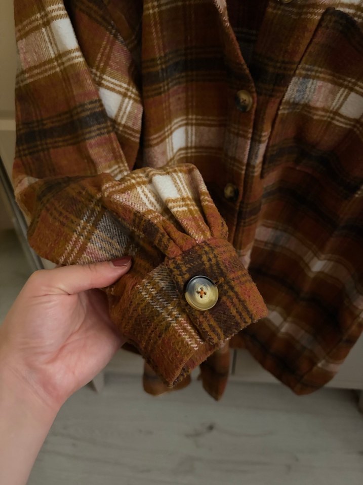 Düğmeli Kahverengi Kareli Kadın Gömlek - Görsel 2