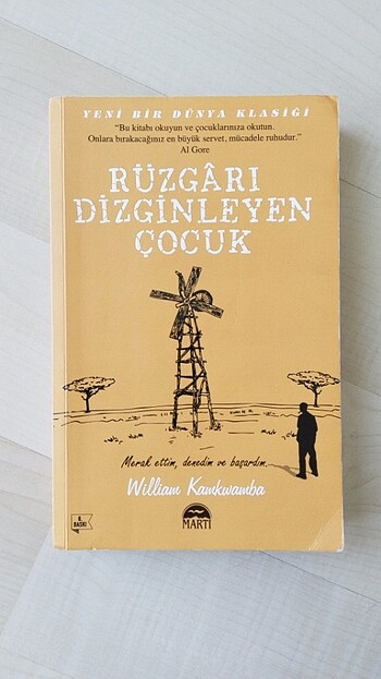 Rüzgar'ı dinleyen çocuk William Kamkwamba