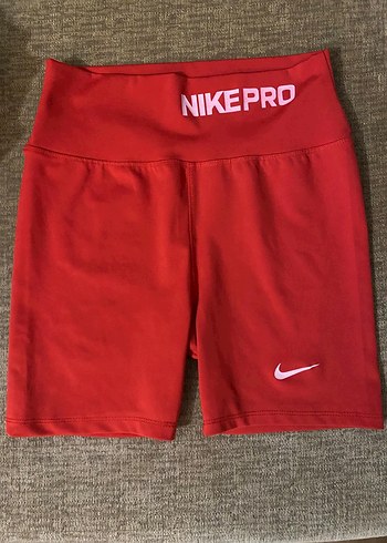 Kırmızı Yüksek Bel Mini Spor Şort